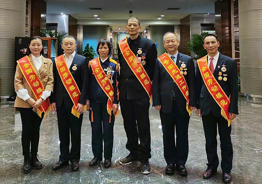 祝賀！這6位邵陽人在北京人民大會堂接受表彰！